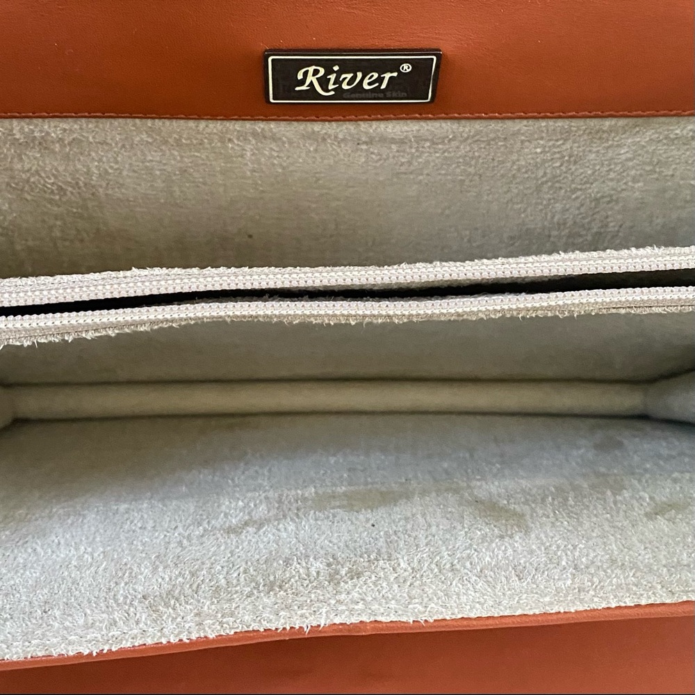 VINTAGE RIVER BRAND GENUINE CROCODILE SKIN CLUTCH/WALLET/HANDBAG, NEW WITH TAG - Picture 16 of 17
